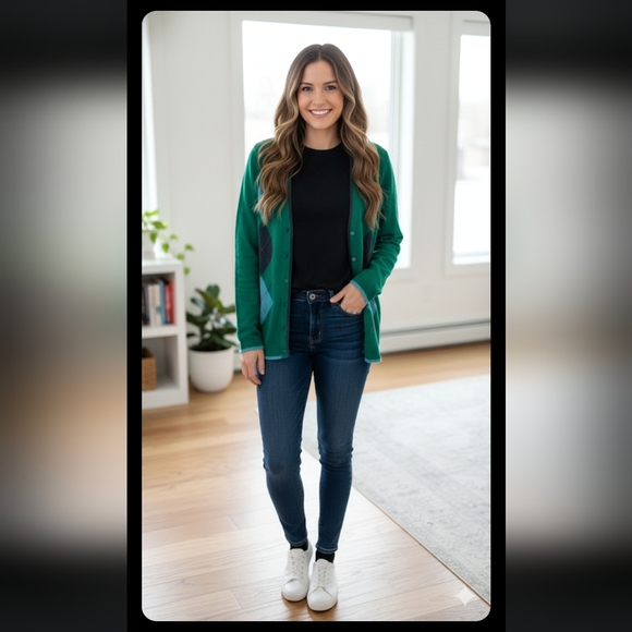 Talbot's Womans Green Cardigan Argyle  5% Cashmere Size SP - Picture 3 of 11